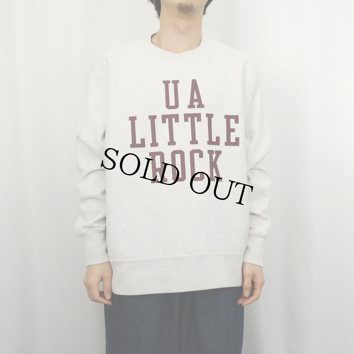 画像2: Champion REVERSE WEAVE "UA LITTLE ROCK" プリントスウェット L (2)