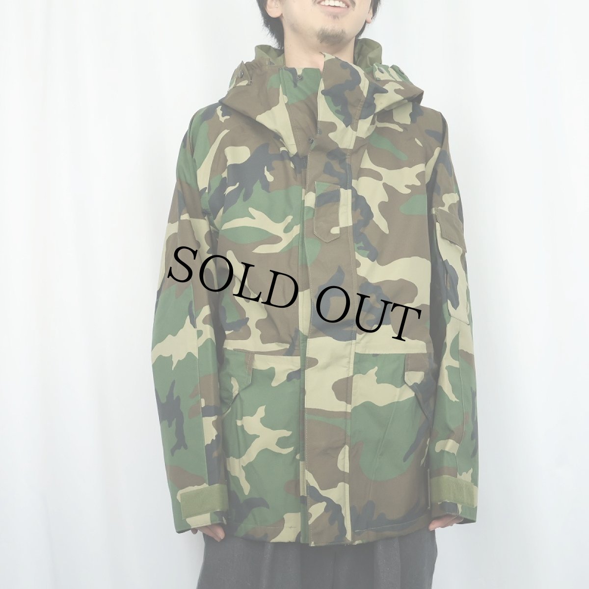 画像2: 2000's U.S.MILITARY ECWCS GEN1 ウッドランドカモ GORE-TEXパーカ LARGE-SHORT (2)