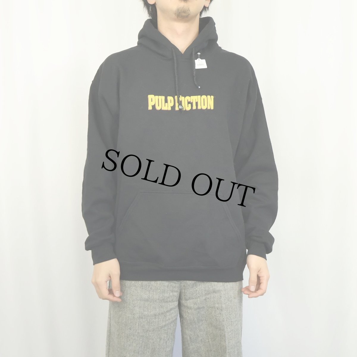 画像3: PULP FICTION クライム映画 プリントスウェットフーディー BLACK (3)