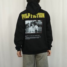 画像4: PULP FICTION クライム映画 プリントスウェットフーディー BLACK (4)