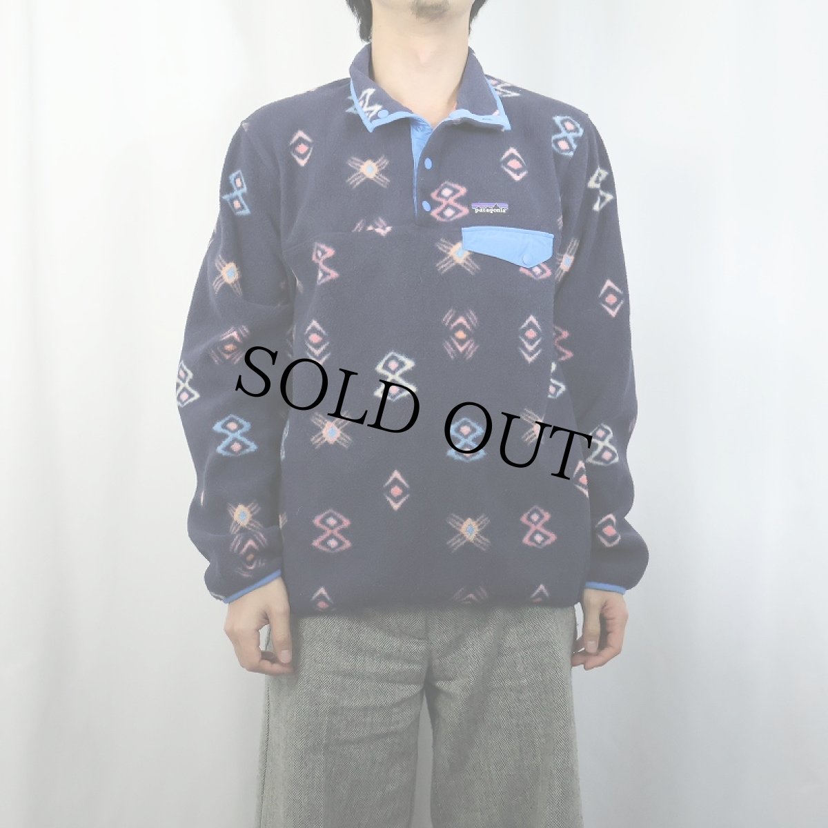 画像2: 2019SS Patagonia 総柄 スナップT NAVY L (2)