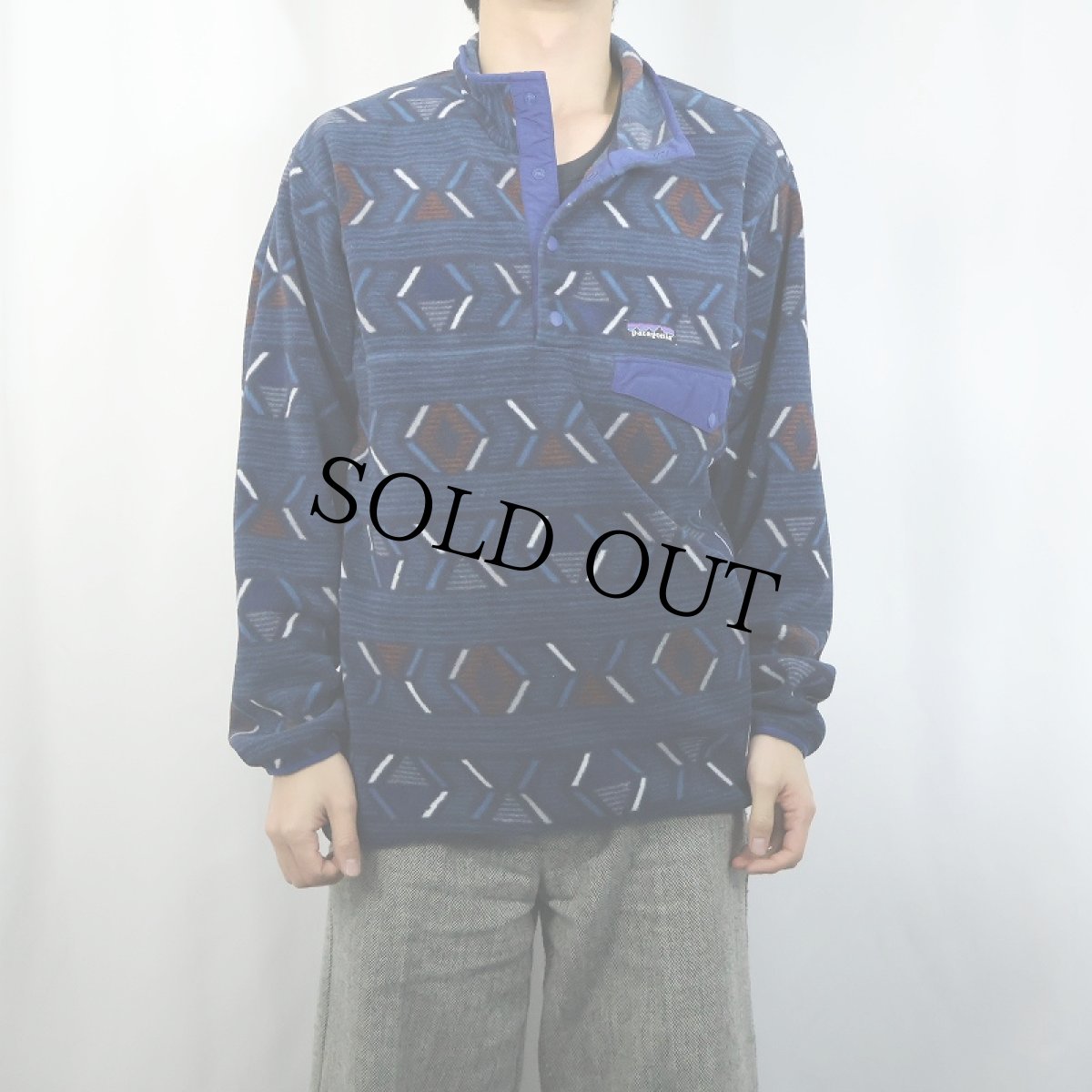 画像2: 2017AW Patagonia 総柄 スナップT M (2)