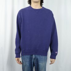 画像2: 90's Champion 青刺繍タグ 後期 USA製 前V 目付き スウェット NAVY L (2)