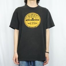 画像2: 90's SUN RECORDS USA製 レコードレーベル プリントTシャツ BLACK XL (2)