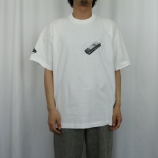 画像3: 90's FRUIT OF THE LOOM IRELAND製 新聞プリントTシャツ XL (3)