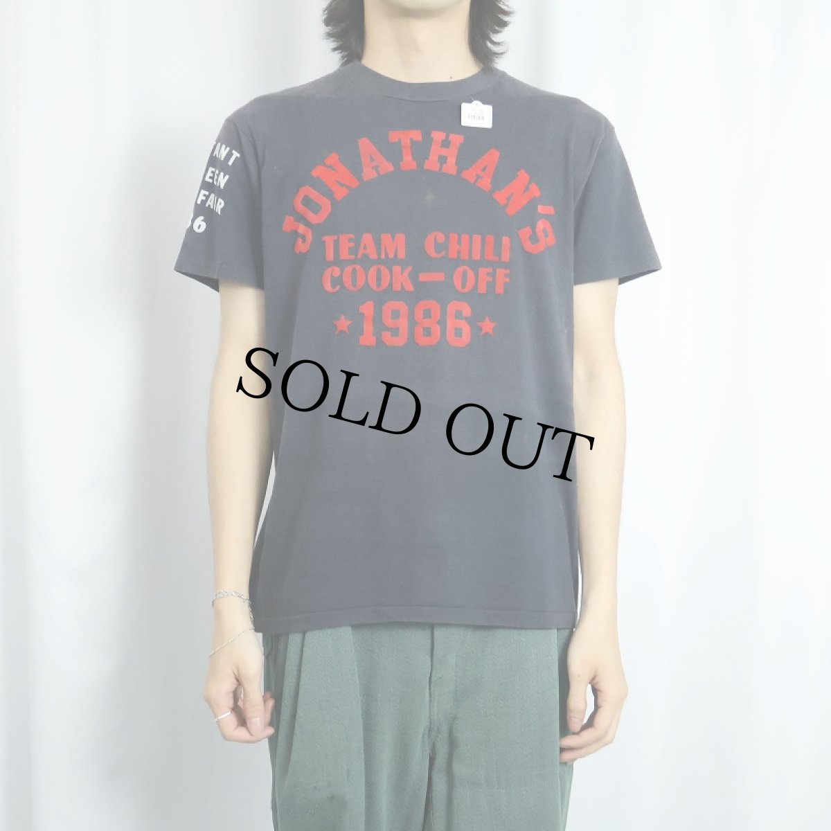画像3: 80's USA製 "JONATHAN'S TEAM CHILI COOK-OFF 1986" フロッキープリントTシャツ BLACK L (3)