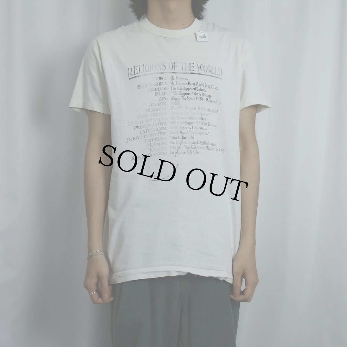 画像2: 90's USA製 "RELIGIONS OF THE WORLD" ジョークプリントTシャツ M (2)