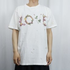 画像2: 90's MAZE USA製 "LOVE" フラワー プリントTシャツ L (2)