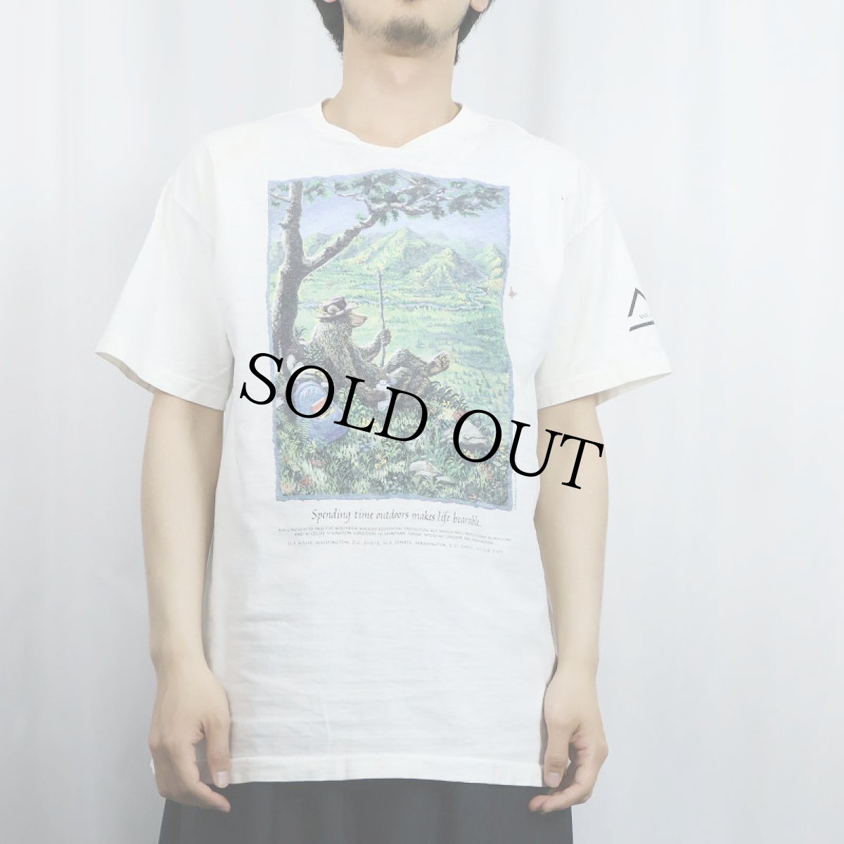 画像2: 90's Jim Morris USA製 "Spending time outdoors makes life bearable." イラストプリントTシャツ M (2)