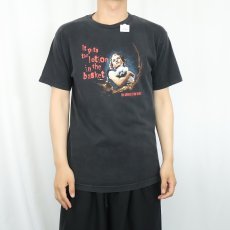 画像2: 2000's THE SILENCE OF THE LAMBS "It puts the lotion in the basket" ホラー映画プリントTシャツ BLACK M (2)