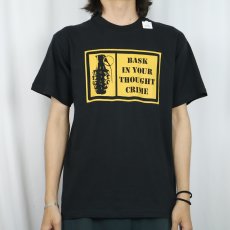 画像2: Ales Bask Hostomsky "BASK IN YOUR THOUGHT CRIME" アートプリントTシャツ BLACK M (2)