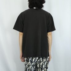 画像3: 90's Oscar Wilde USA製 "I can resist everything except temptation" 果物プリントTシャツ BLACK XL (3)