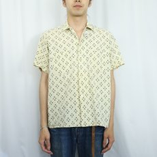 画像2: 50〜60's CAMPUS USA製 クラウン柄 コットンシャツ M (2)