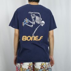 画像4: POWELL PERALTA "BONES" プリントTシャツ NAVY L (4)