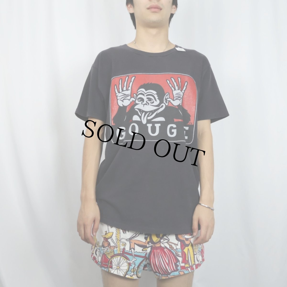 画像2: 90's GOUGE USA製 キャラクターパロディプリントTシャツ BLACK L (2)