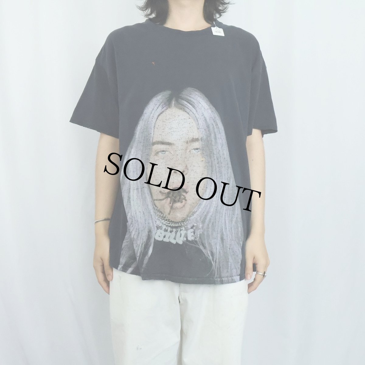 画像2: Billie Eilish "you should see me in a crown" ミュージシャンフォトプリントTシャツ BLACK XL (2)