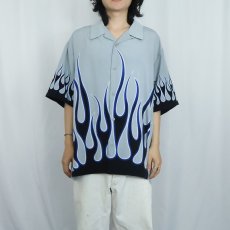 画像3: No Boundaries ファイヤーパターン ポリエステルオープンカラーシャツ L (3)