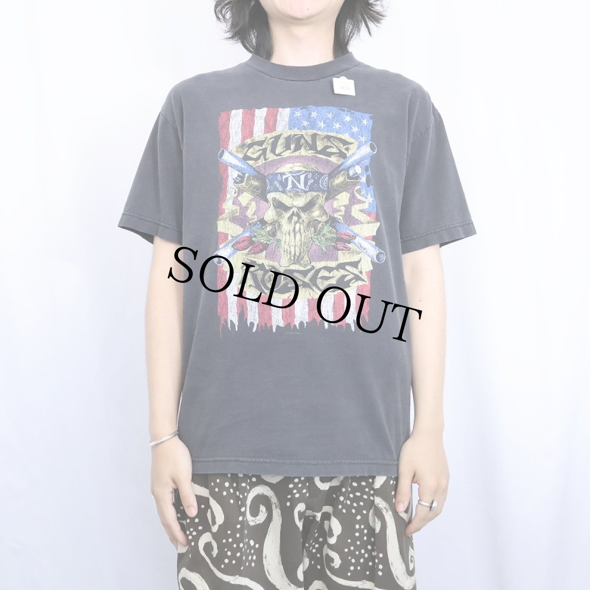 画像2: 2000's GUNS N' ROSES ロックバンドTシャツ BLACK  (2)
