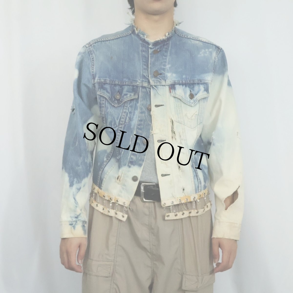 画像3: 60〜70's LEVI'S 70505 BIGE USA製 ブリーチ&リメイク デニムジャケット (3)