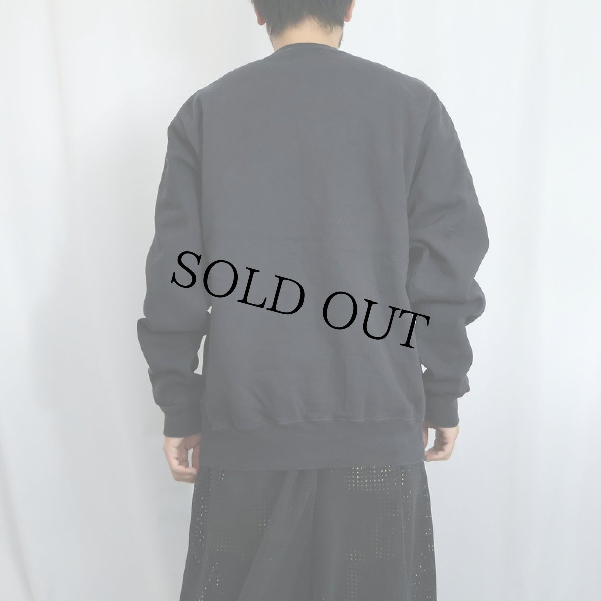 画像4: 90's Champion 青刺繍タグ 後期 USA製 ロゴ刺繍 前Vスウェット BLACK XL (4)