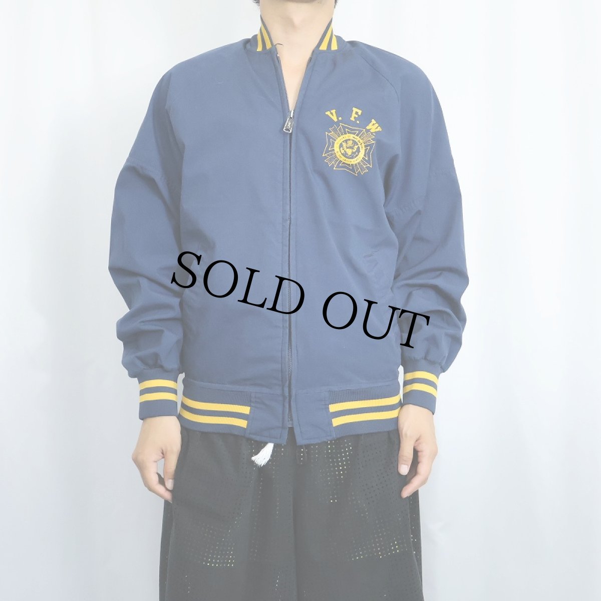 画像2: 80〜90's MVP USA製 "V.F.W." コットンスポーツジャケット NAVY L (2)