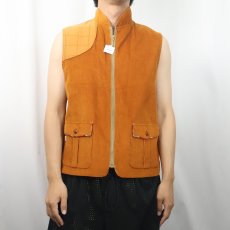 画像2: 70〜80's Levi's ガンパッチ付き コーデュロイハンティングベスト  (2)