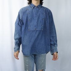 画像2: 80's RUFF HEWN USA製 デニムキャバルリーシャツ L (2)