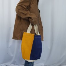 画像2: UNKNOWN 2トーン キャンバストートバッグ (2)