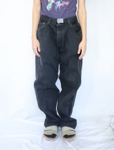 画像2: 90's Levi's SILBERTAB USA製 "LOOSE" ブラックデニムパンツ W36 (2)