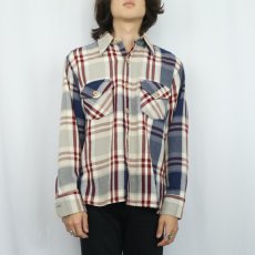 画像2: 70's Levi's USA製 チェック柄 ヘビーネルシャツ (2)