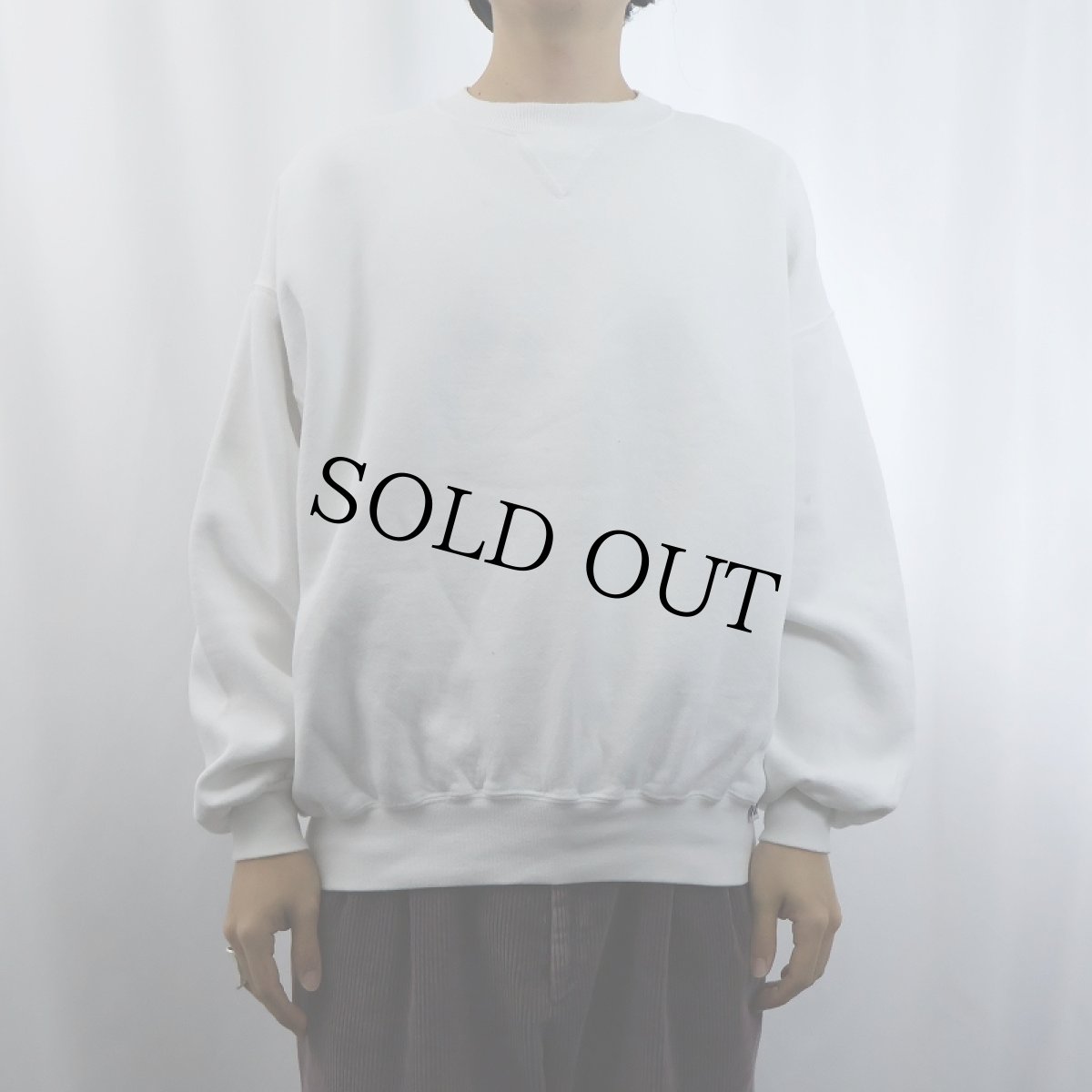 画像2: 90's RUSSELL ATHLETIC USA製 前V 無地スウェット XL (2)