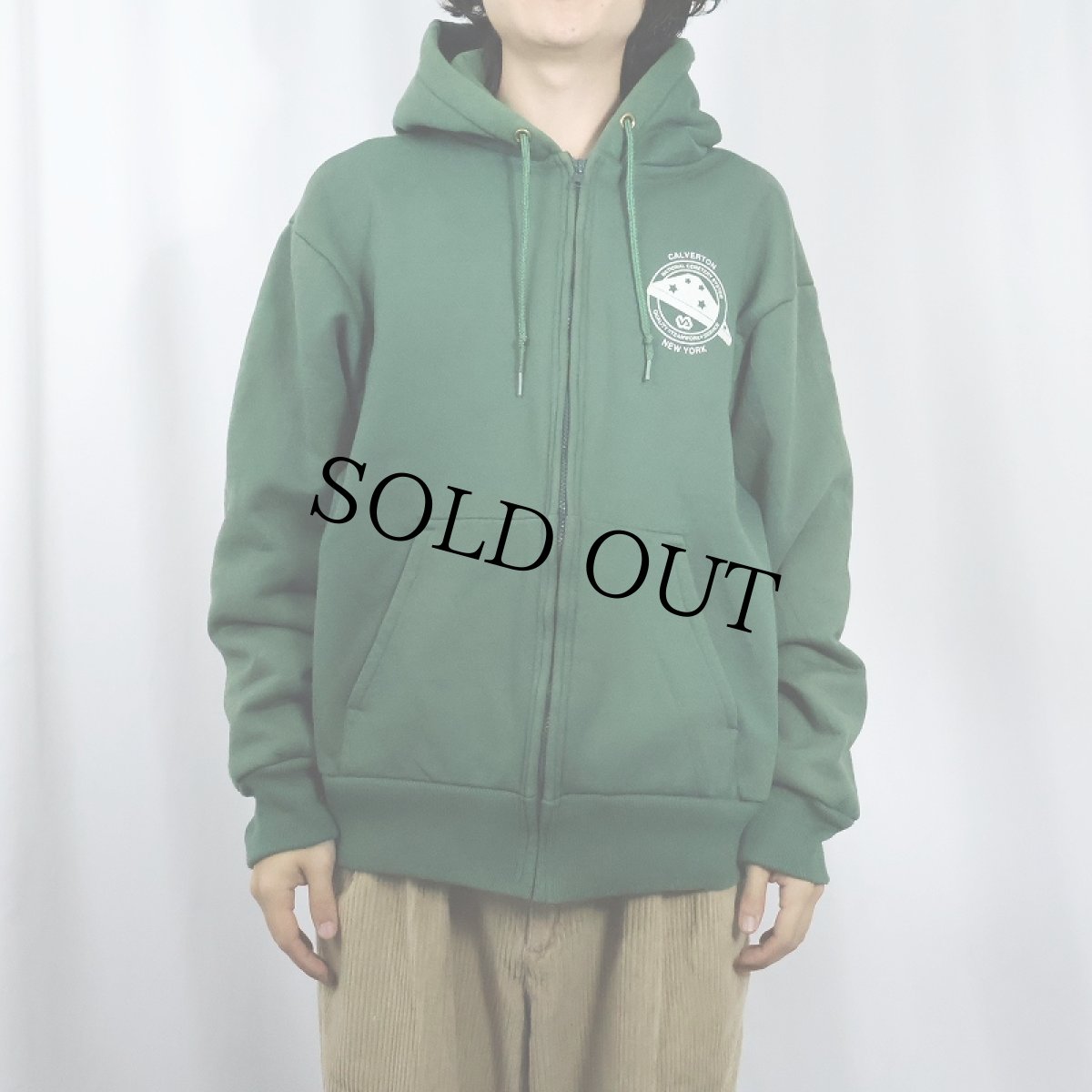 画像2: 90's CAMBER USA製 "NATIONAL CEMETERY SYSTEM" 裏サーマル プリントスウェットジップパーカー XL (2)