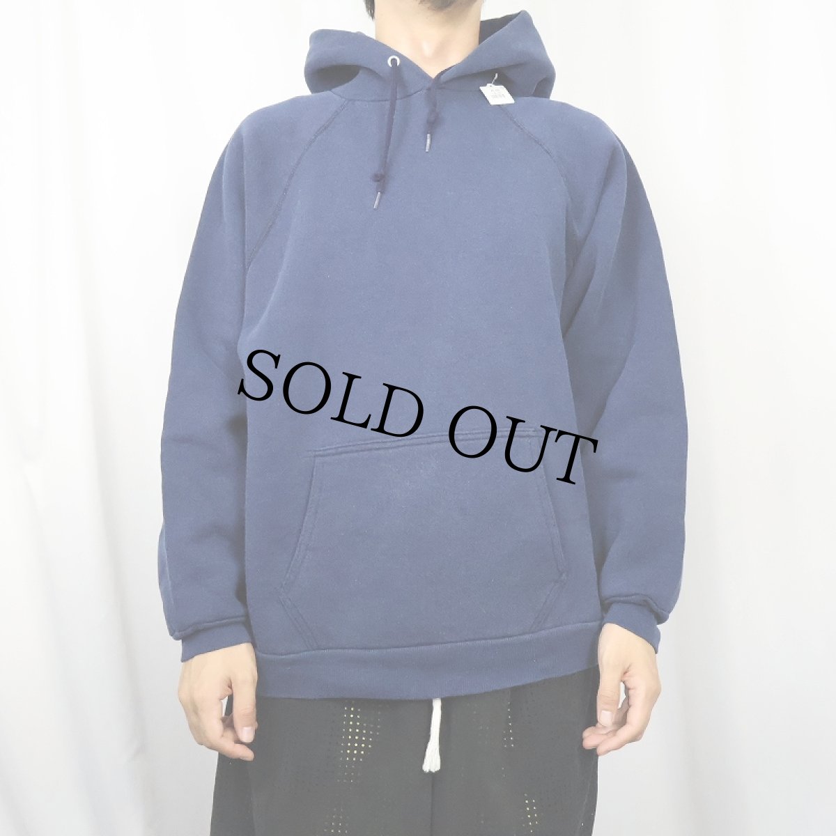 画像2: 80's DISCUS USA製 無地 ラグランスウェットフーディ NAVY 3X (2)