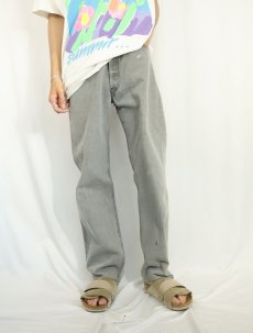 画像3: 90's Levi's 501 USA製 先染め プラックデニムパンツ W33 (3)