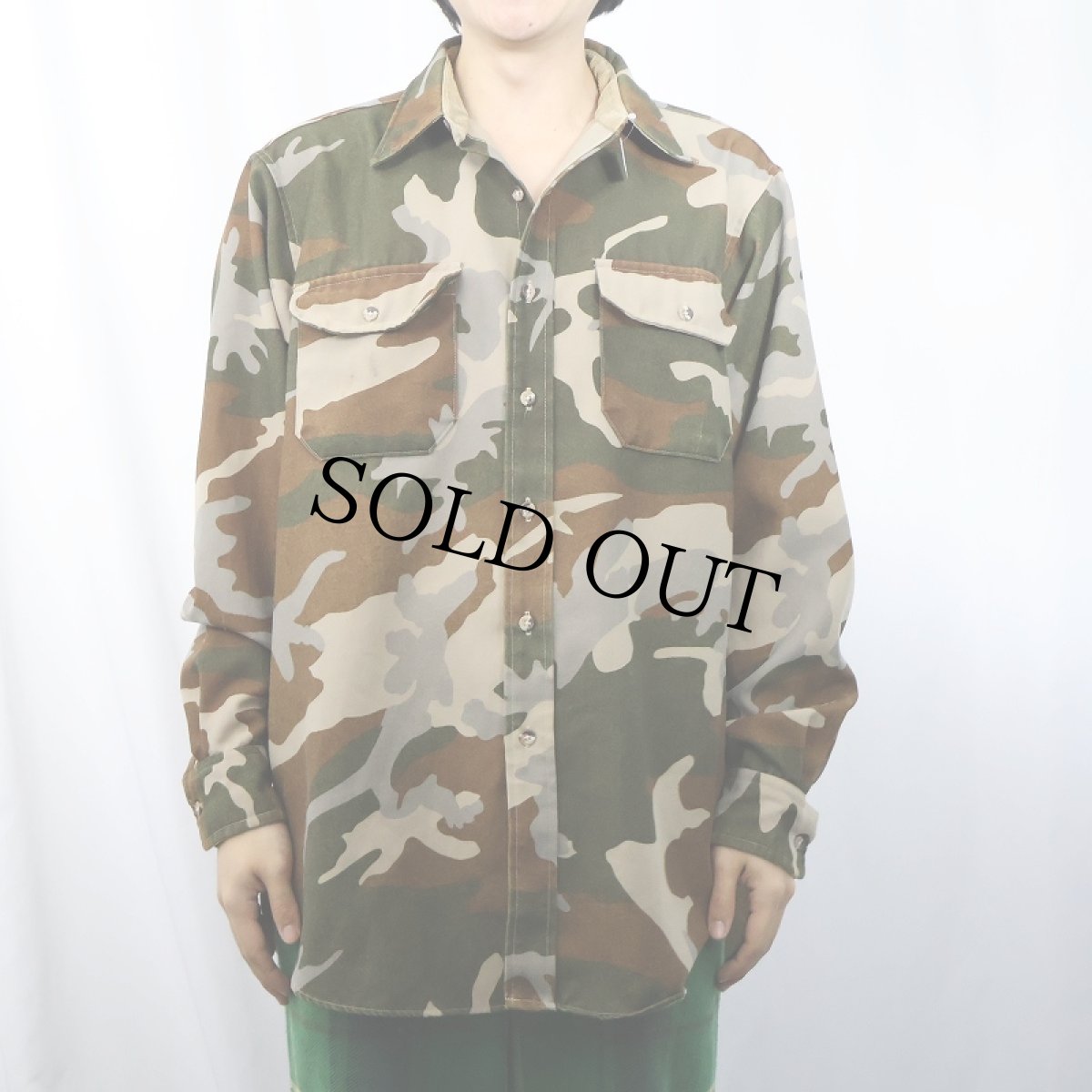 画像2: 80's Cabela's USA製 ウッドランドカモ柄 ポリエステルシャツ L (2)