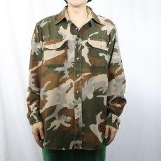 画像2: 80's Cabela's USA製 ウッドランドカモ柄 ポリエステルシャツ L (2)