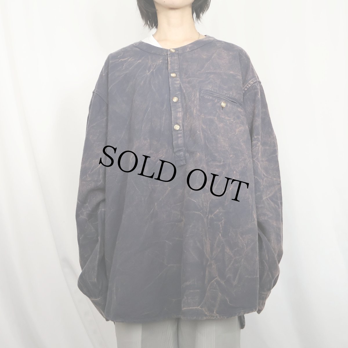 画像3: Madda Fella ブリーチデザイン ヘンリーネック コットンプルオーバーシャツ NAVY 2XL (3)