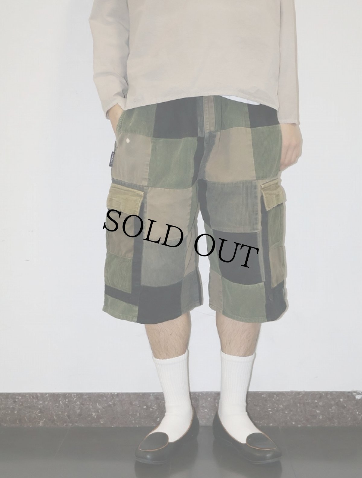 画像1: IXCHEL パッチワーク コーデュロイショーツ W24-38 (1)