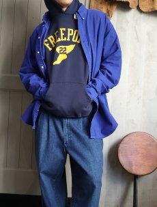 画像1: RUSSELL ATHLETIC "FREEPORT" ウイングフット プリントスウェットフーディー NAVY (1)