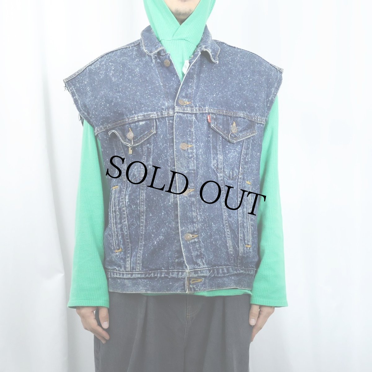 画像3: 80's Levi's 70507-0229 USA製 "SKID ROW" ギャラクティックウォッシュ×カットオフ デニムジャケット (3)