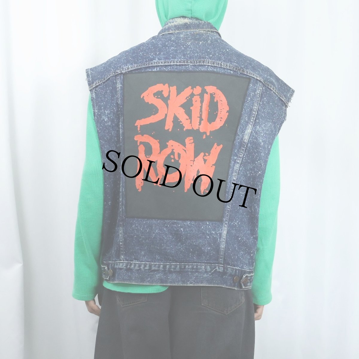 画像4: 80's Levi's 70507-0229 USA製 "SKID ROW" ギャラクティックウォッシュ×カットオフ デニムジャケット (4)