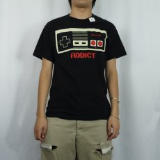 画像2: 2000's Nintendo "ADDICT" コントローラープリントTシャツ BLACK M (2)