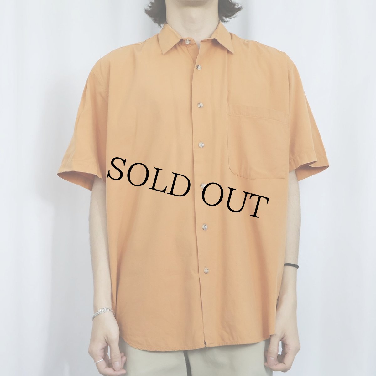 画像2: 80's BANANA REPUBLIC "TRAVEL&SAFARI CLOTHING" 無地コットンシャツ M (2)