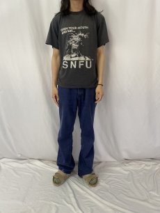 画像3: 【SALE】 90's SNFU ハードコアパンクロックバンドイラストプリントTシャツ BLACK (3)
