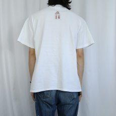 画像3: Mary Engelbreit "Greetings from the Wild Wild West" イラストプリントTシャツ L (3)