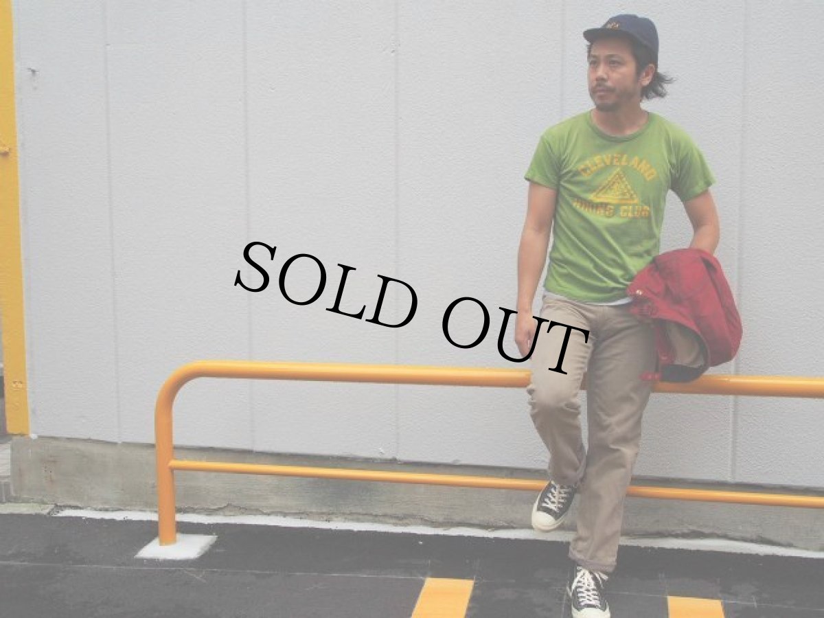 画像2: 40's〜50's SPORTSWEAR 希少カラーHIKING　CLUB Tシャツ (2)