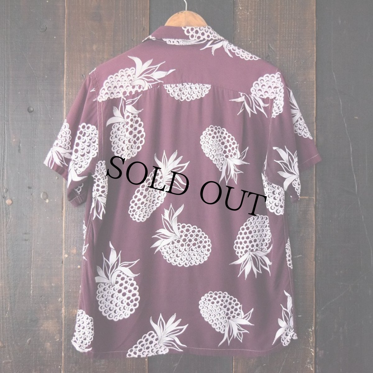 画像2: 40's Duke Kahanamoku パイナップル柄アロハシャツ (2)