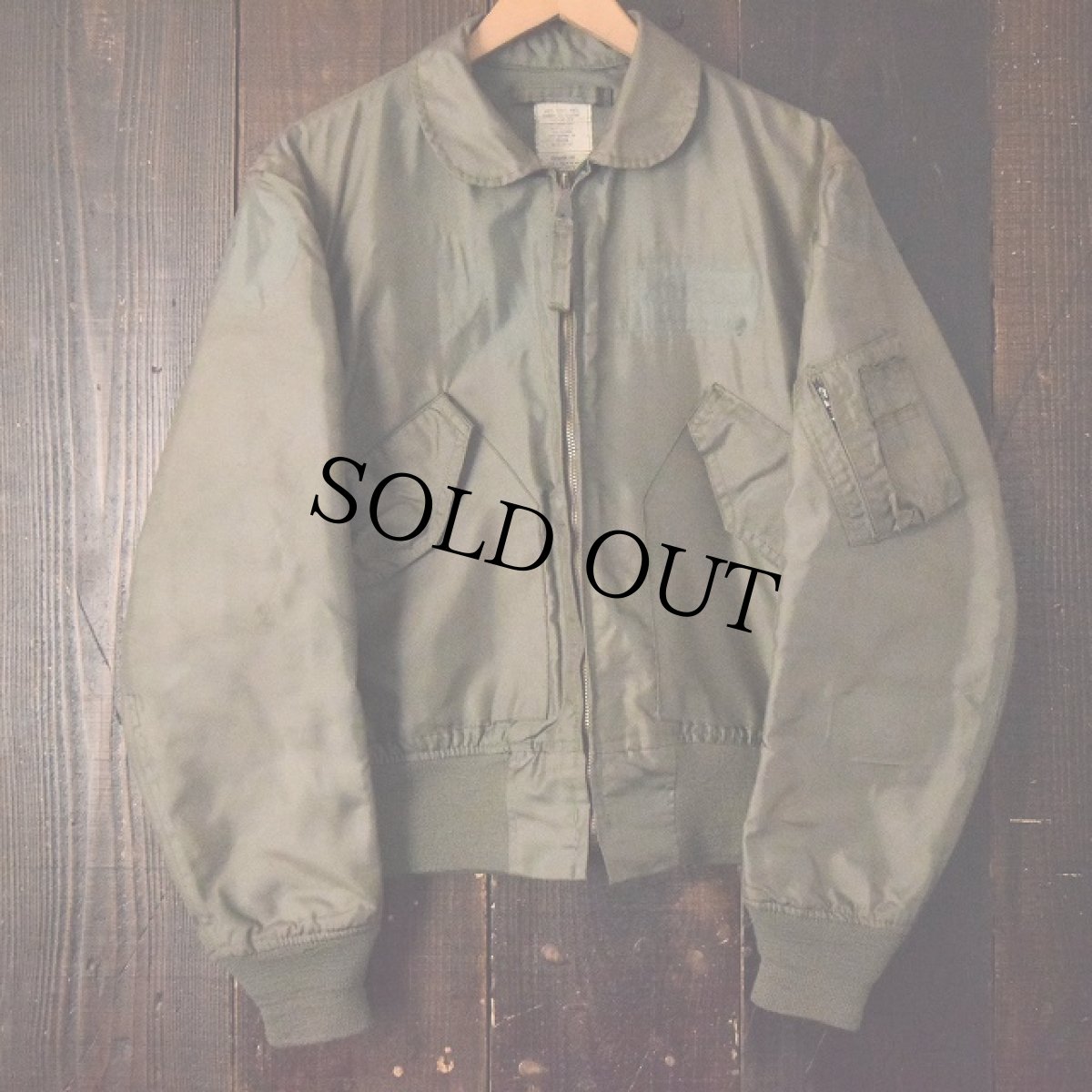 画像2: 80's US.MILITARY ブラッドチット付き CWU-36/P フライトジャケット (2)