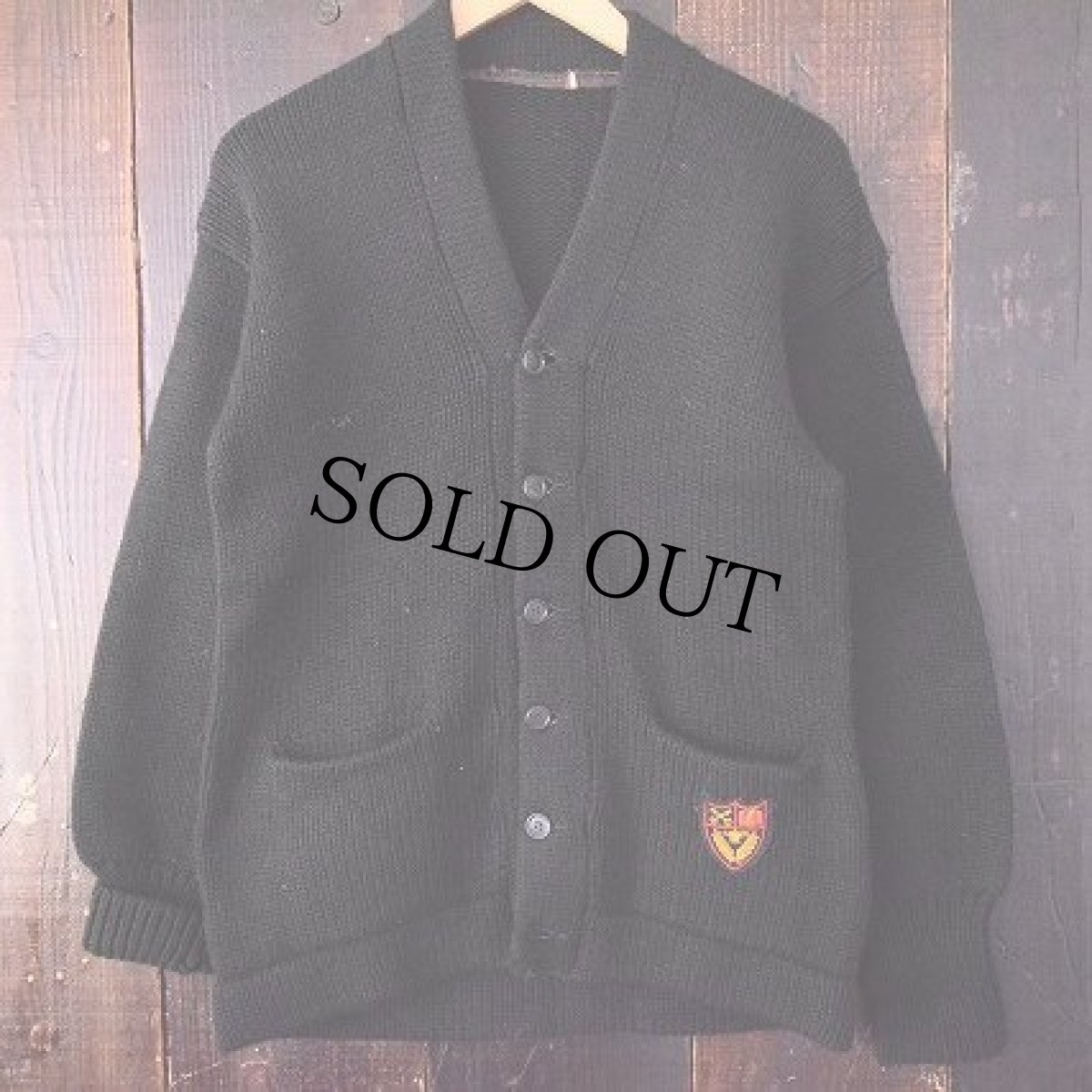 画像2: 〜50's パッチ付き レタードカーディガン (2)