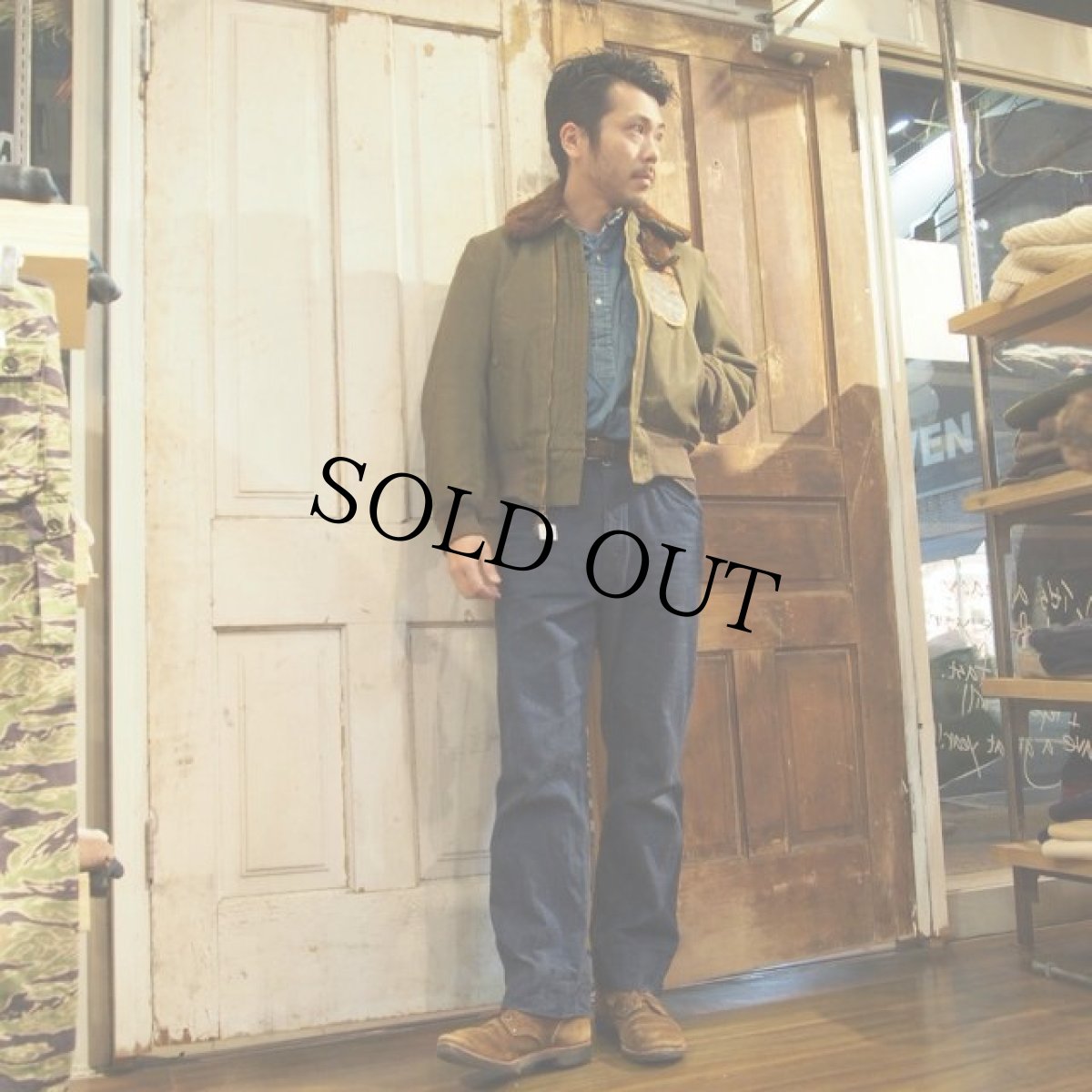 画像3: 1944 USAAF B-15 15th Bombardment Squadron レザーパッチ付き フライトジャケット (3)